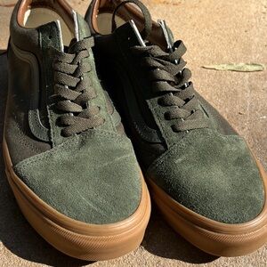 Vans old skool classic green shoes size 9.5
